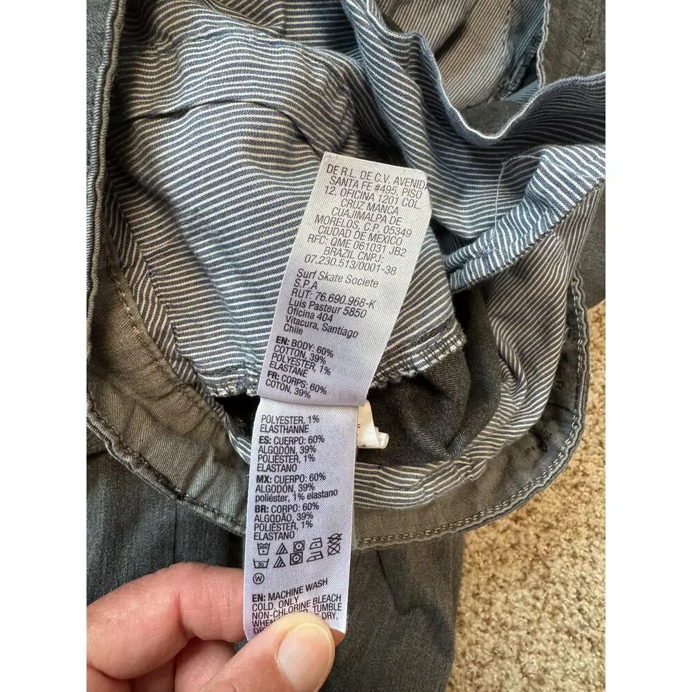 Quiksilver Mens Pants, size 38, Khaki, Straight fit; charcoal gray